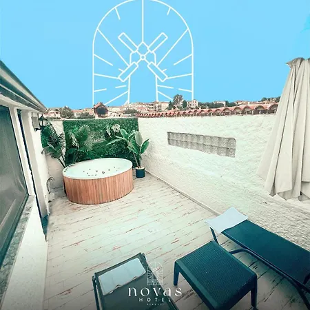Novas Alacati Hostel Cesme